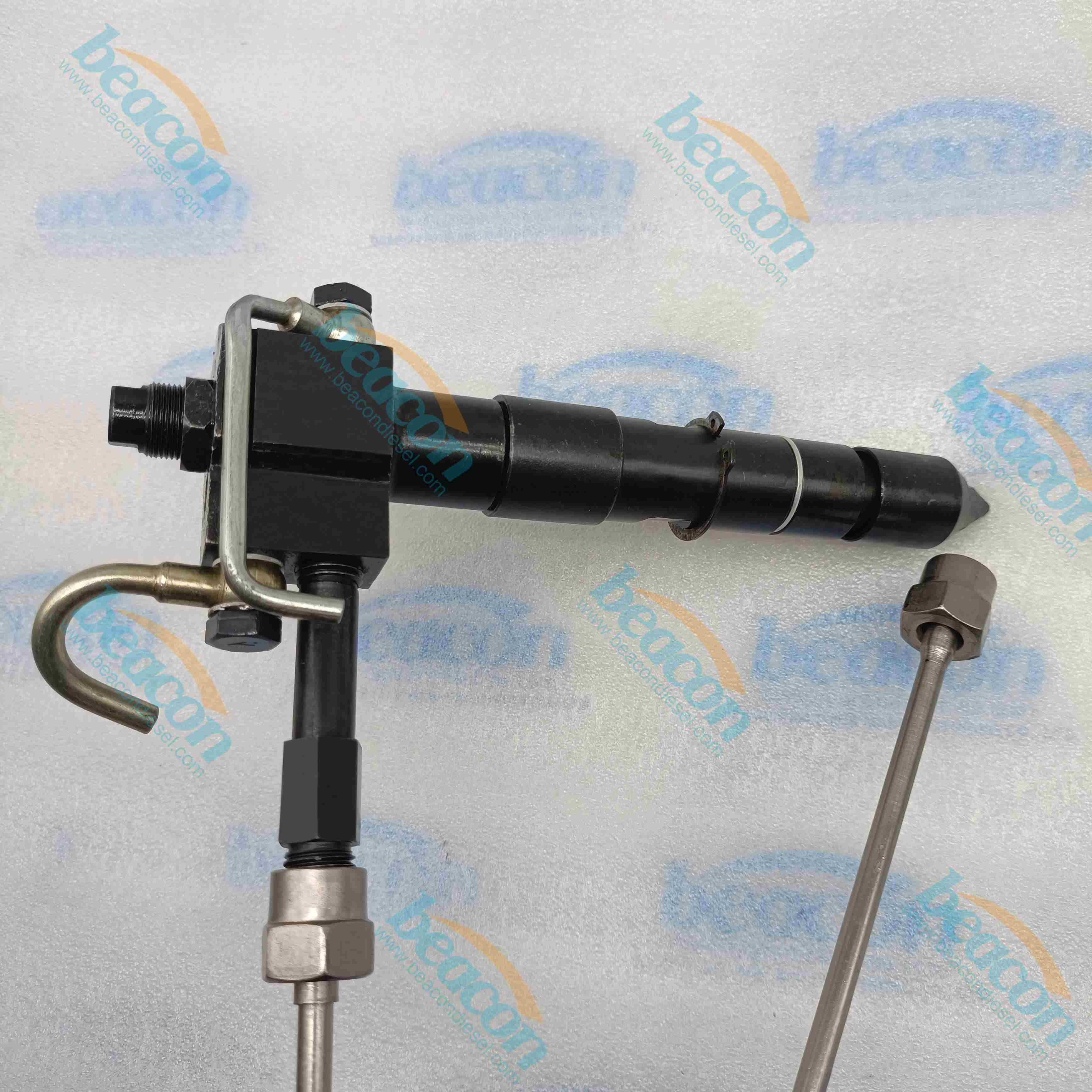 Bajo inercia Inyector diesel estándar para la prueba de la bomba de combustible Banco de repuesto PARTE DE SEPORTE Tipo Inyector 1688901015,1688901020,1688901101,1688901103,1688901110110