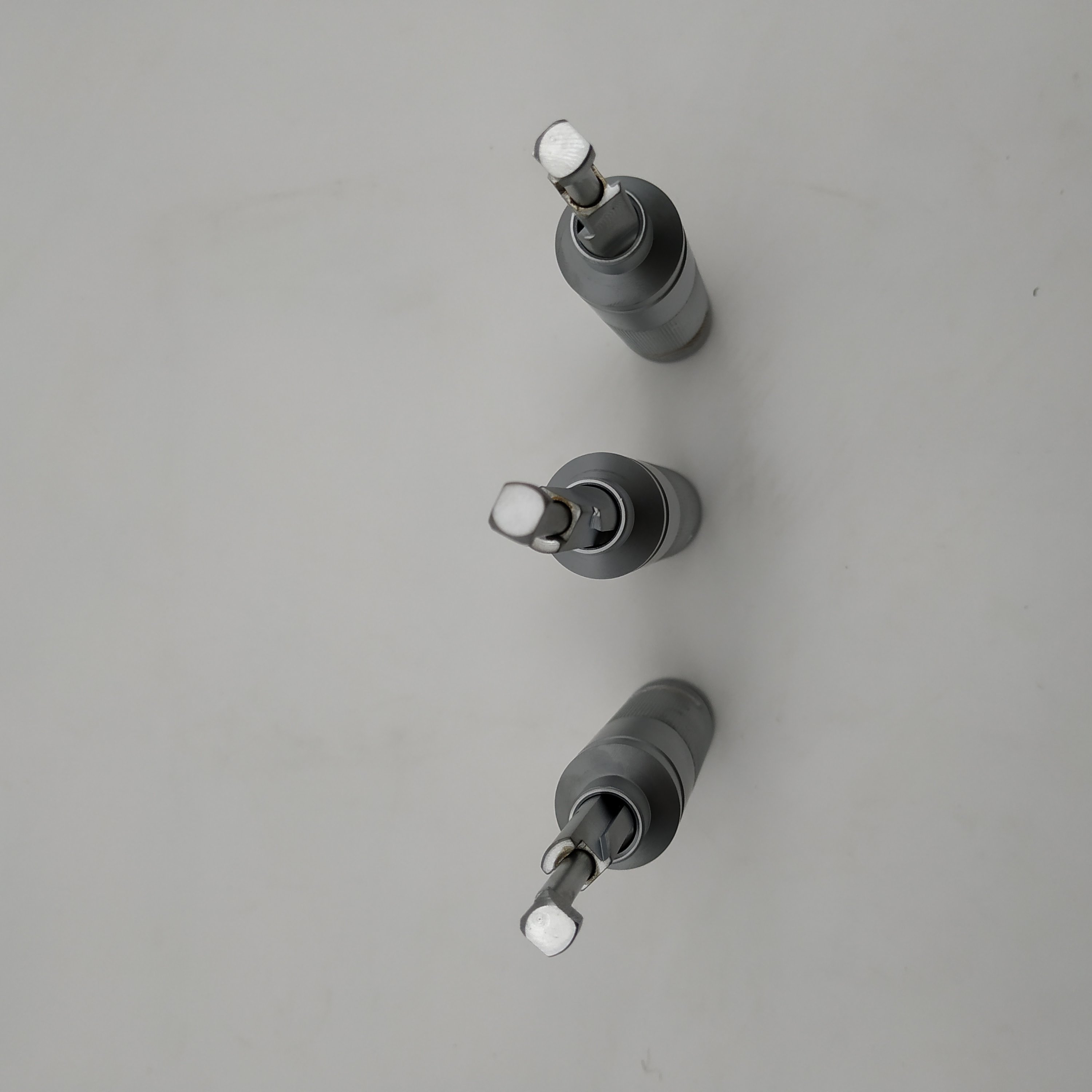 Herramientas de mantenimiento J06 MW