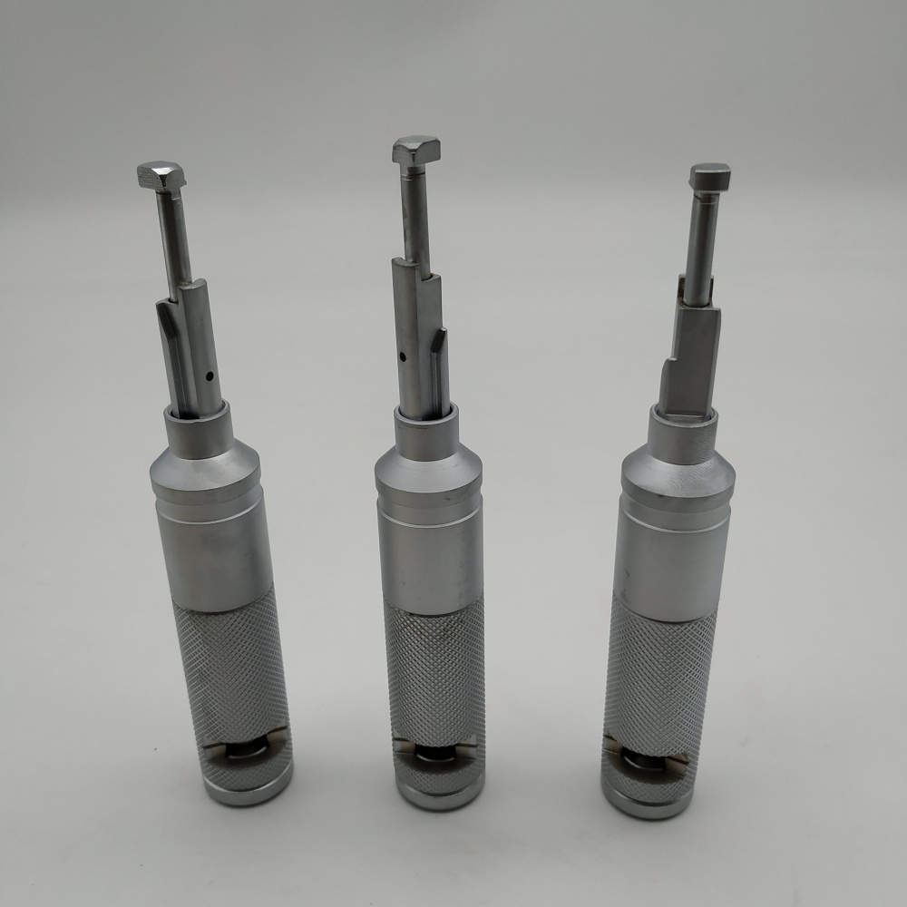 Herramientas de mantenimiento J06 MW