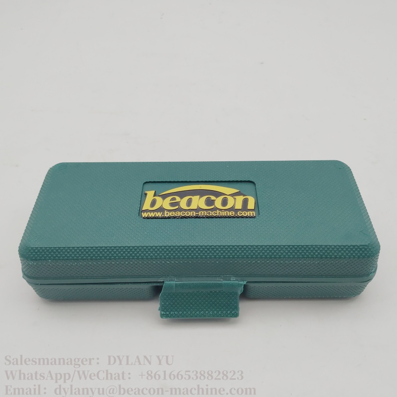 Common rail system disassembly and assembly tools