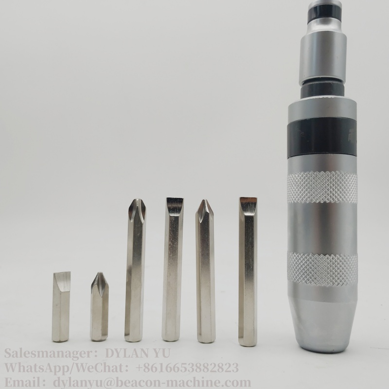 Common rail system disassembly and assembly tools